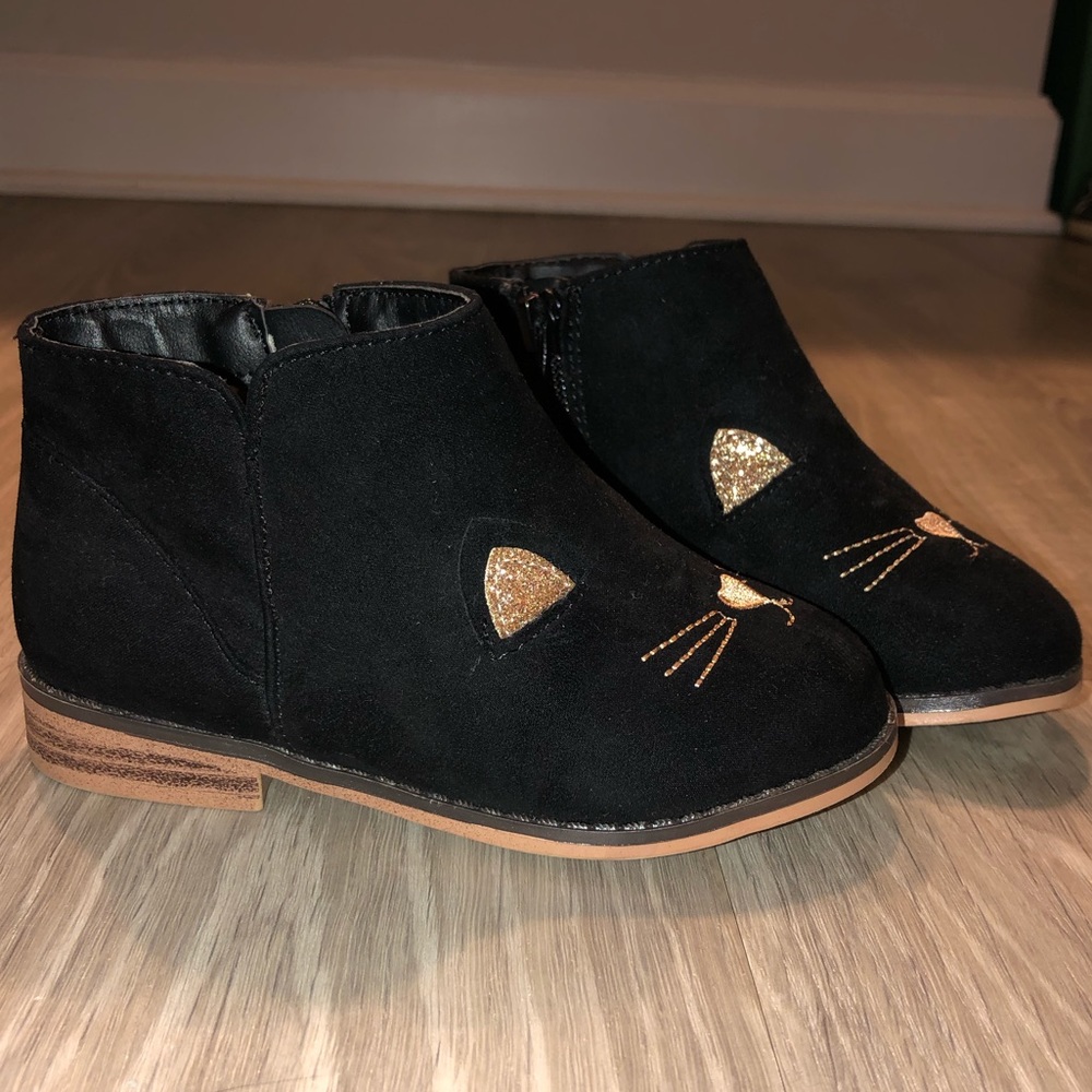 Cat & Jack Black Cat Booties Girls Toddler Size 9